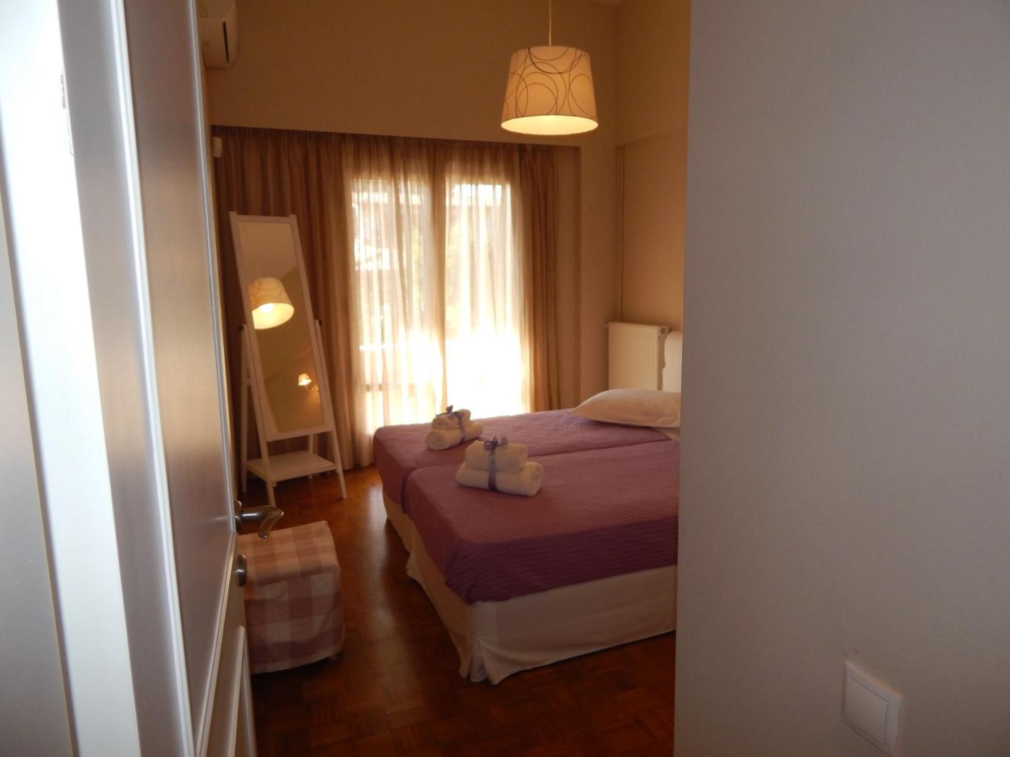 Slow Living Beautiful Villa Rafina  Exterior photo